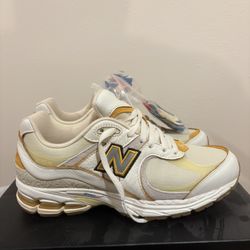 New Balance X Conversations amongst Us