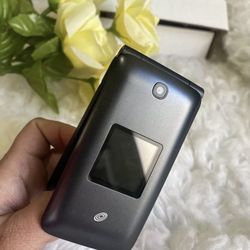 New Alcatel Prepaid Flip Phone 