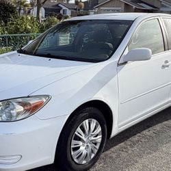 2003 Toyota Camry Le Four-Cylinder With Super Low Miles