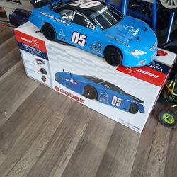 Redcat Racing Lightning STK RC Car RC NASCAR brand new