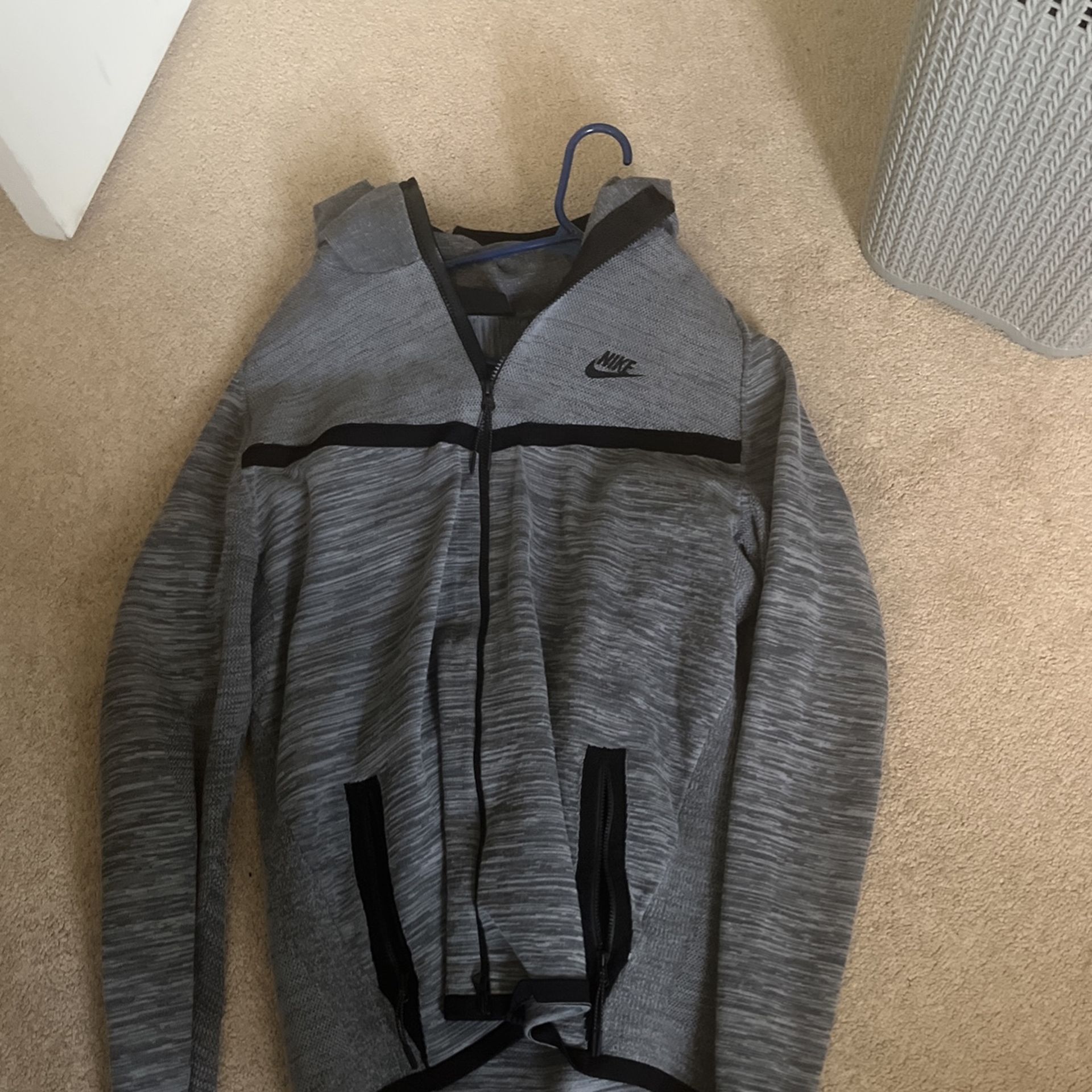 Nike Tech Fleece