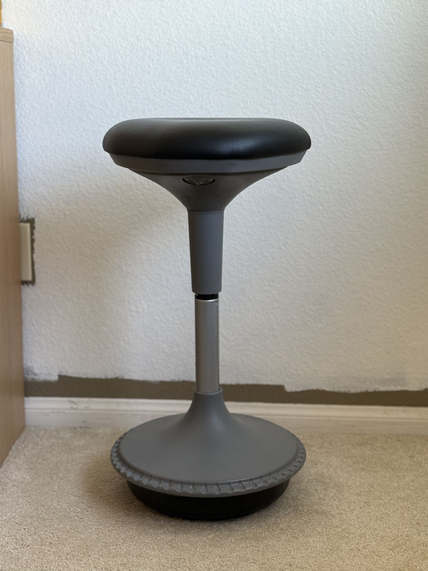 Black Learniture Adjustable Height Active Learning Stool for Office Desks and Classrooms, Foam-Padded Backless Wobble Stool with Rocking Motion