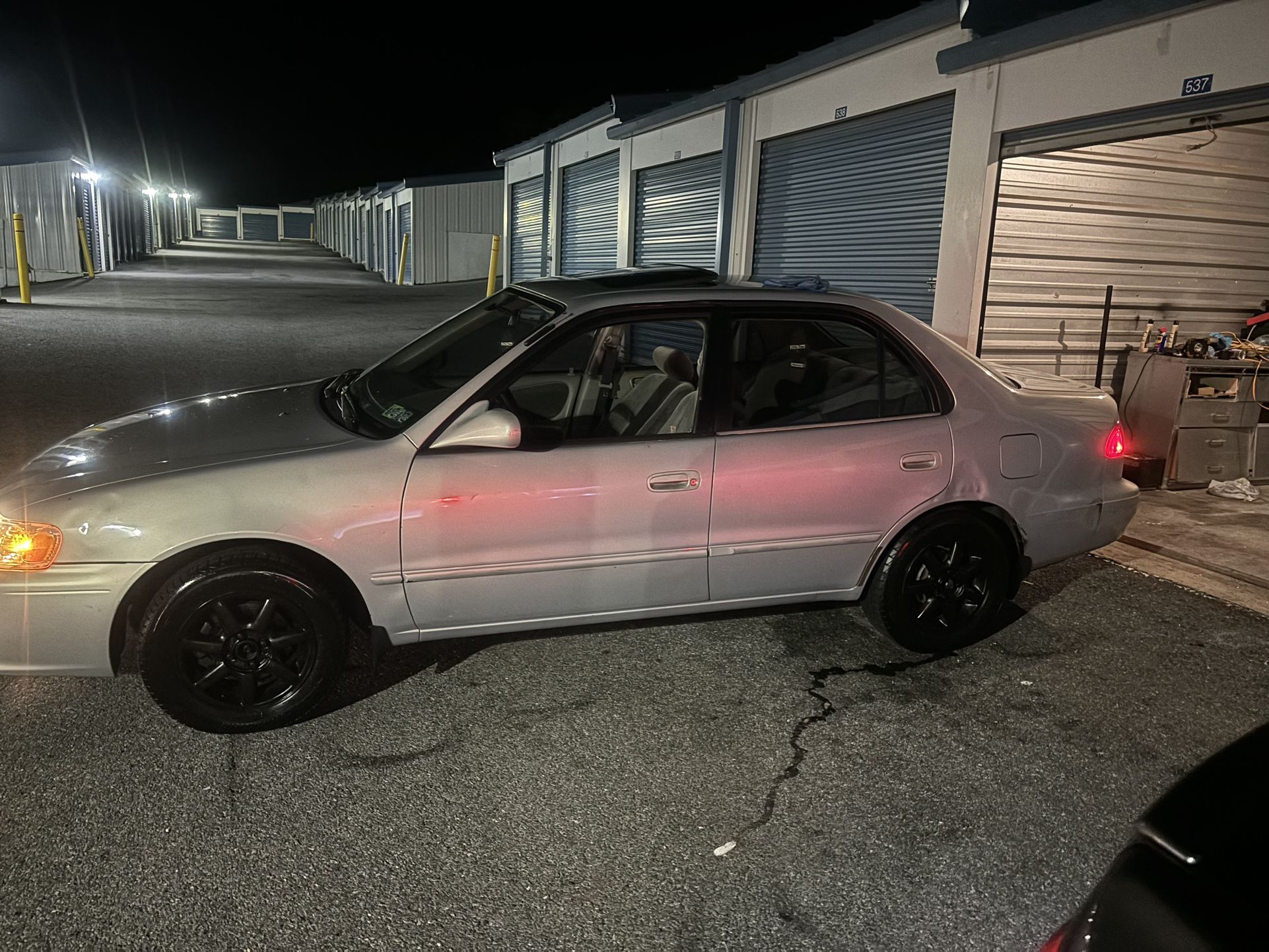 2000 Toyota Corolla