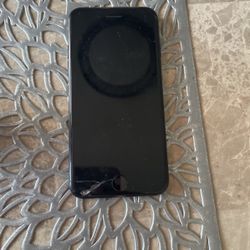 iPhone 7 Plus In Decent Condition Works Perfectly Unlocked 
