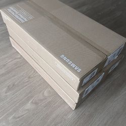 Samsung 27” Essential S3 Monitor – BRAND NEW – $80