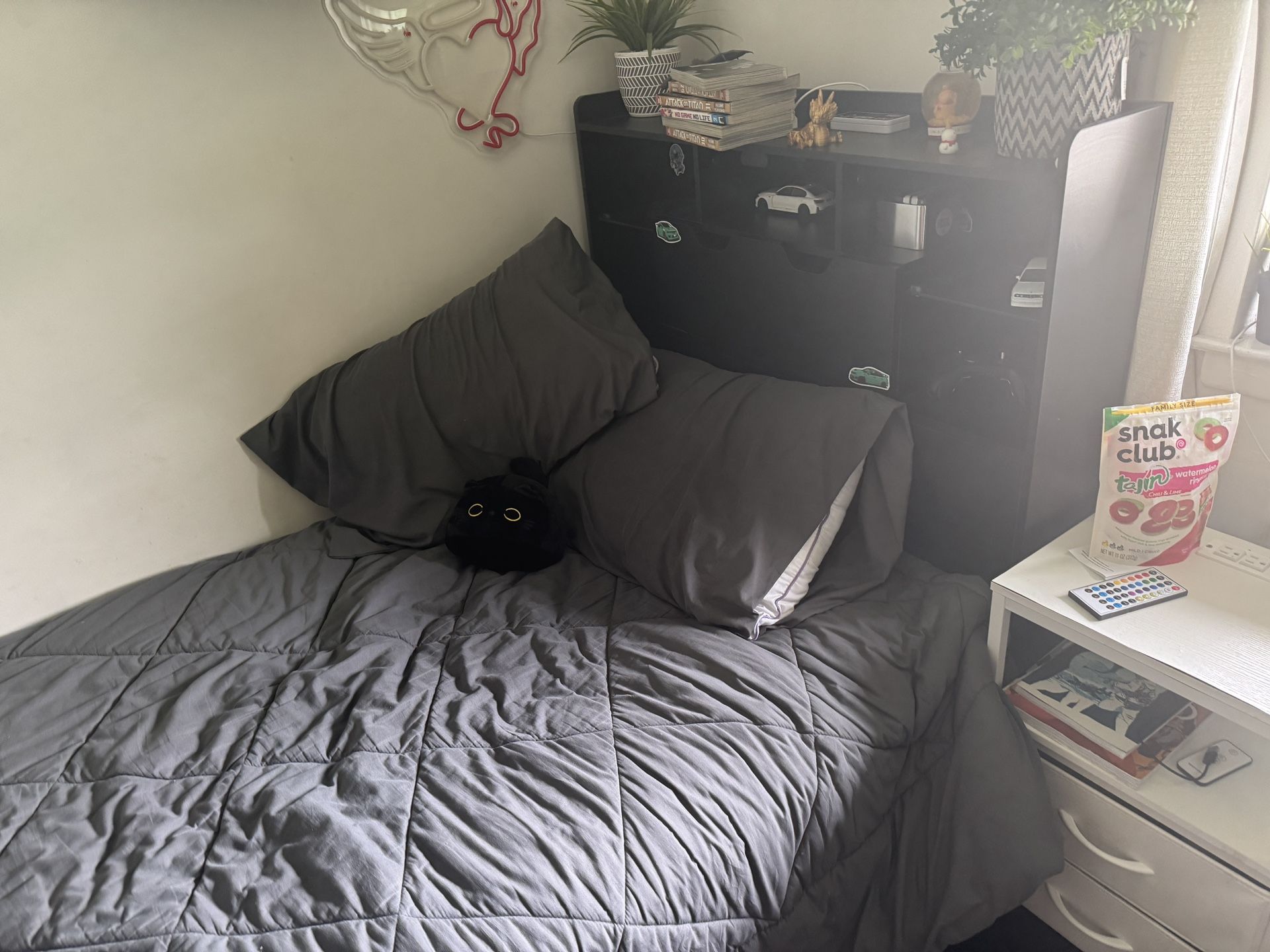 Bed Frame With Mattress