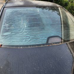Rear Windshield 2003 BMW 525i