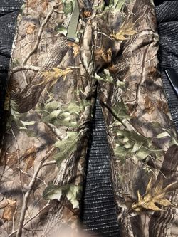 Cabelas Pants