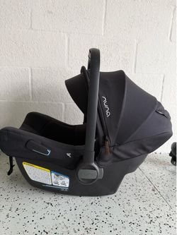 NUNA Car seat & base bundle