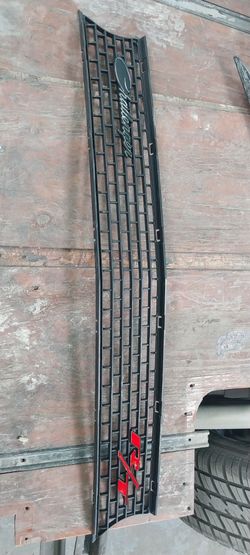 brand new 2019 - 2020 dodge challenger grille
