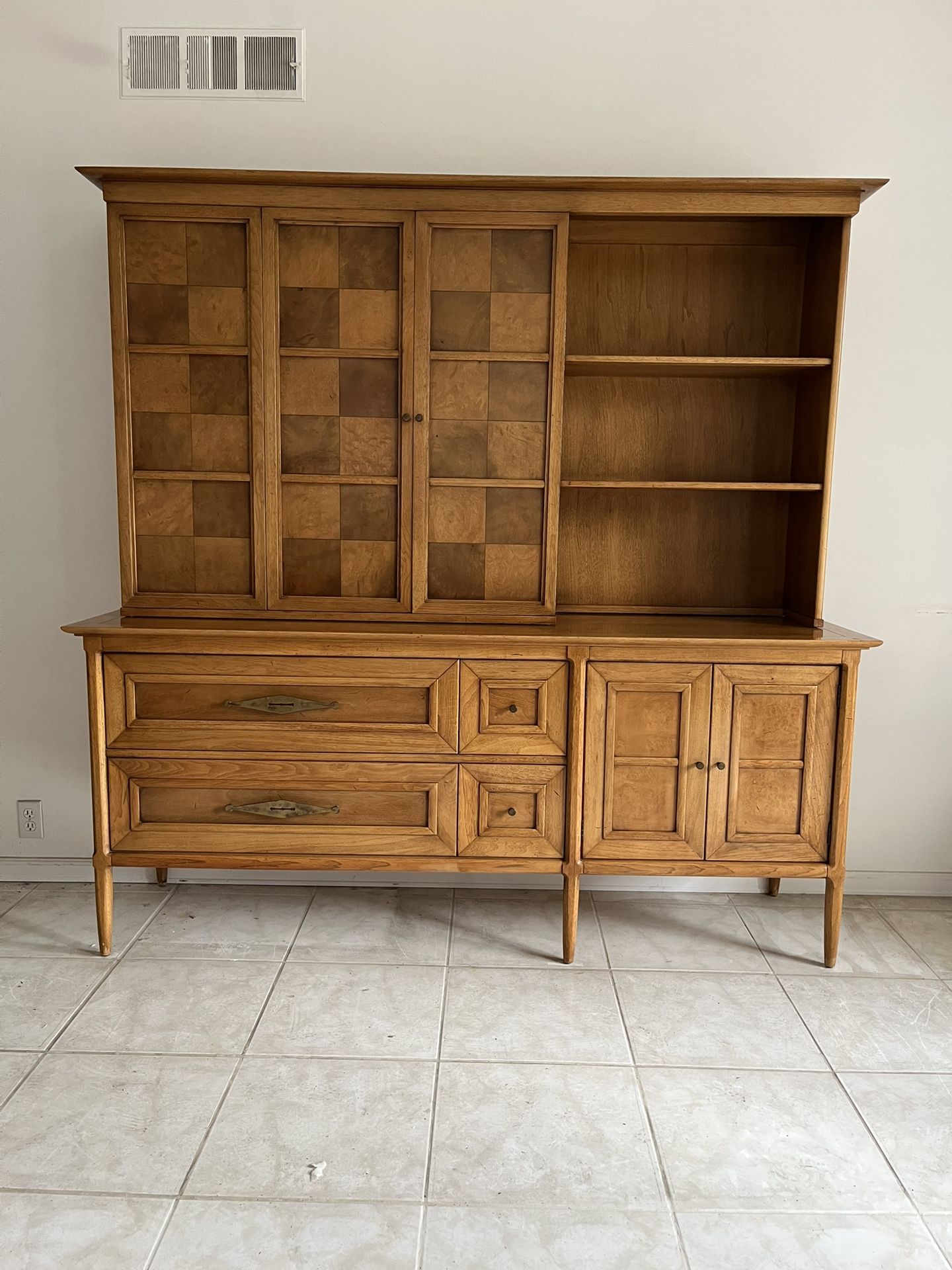 Vintage - MCM - Mid Century Modern - Tomlinson Sophisticate Hutch & Credenza Cabinet 1966