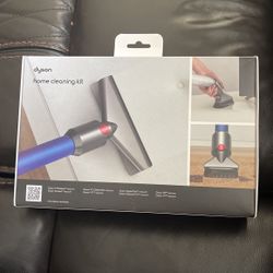 Dyson Home Cleaning Kit 