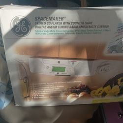 Space Maker Radio/ Cd