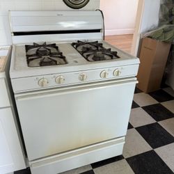 Working Gas Range - FREE!