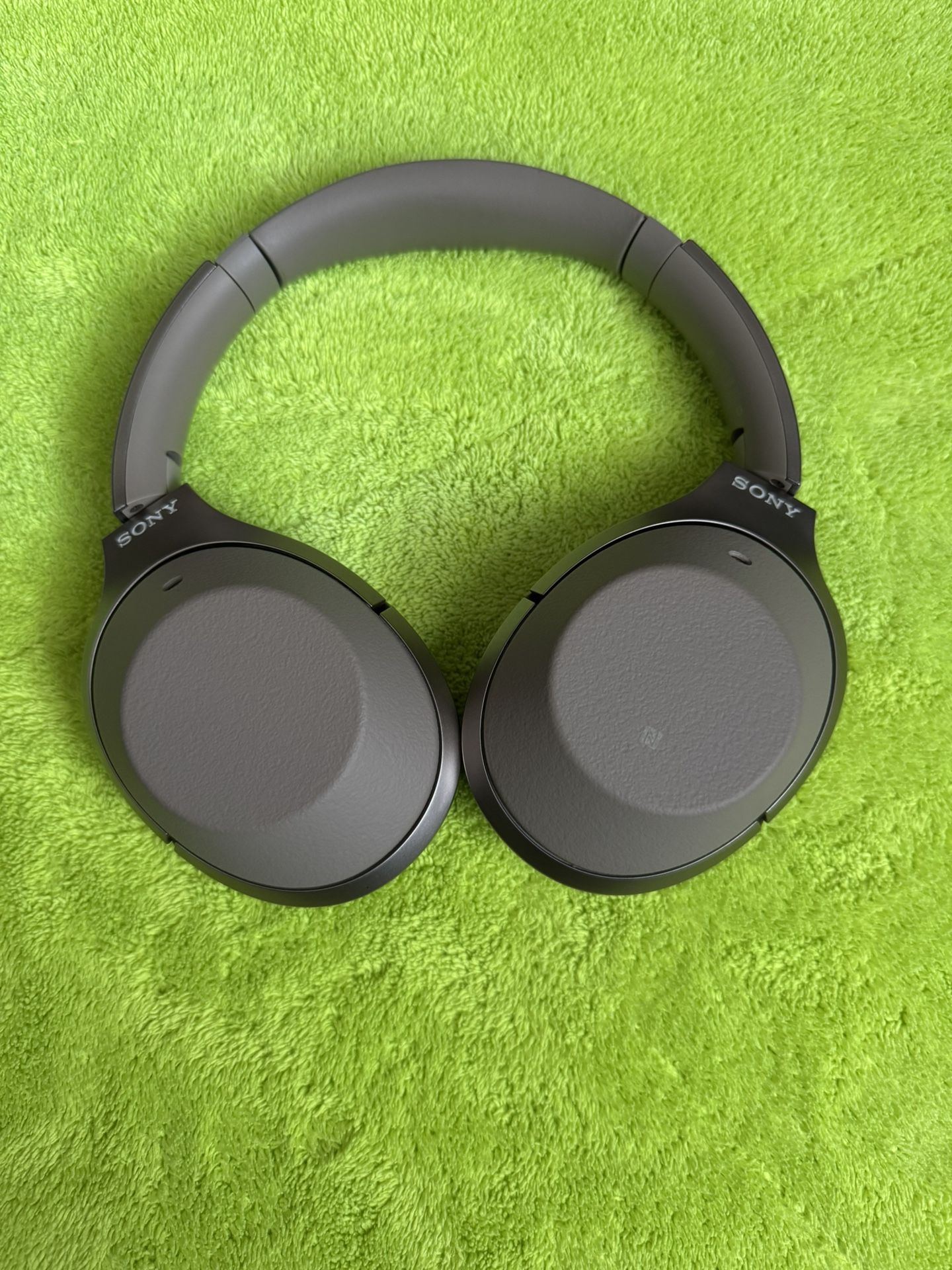 Sony WH-1000XM4 Wireless Over-Ear Headphones- Silver