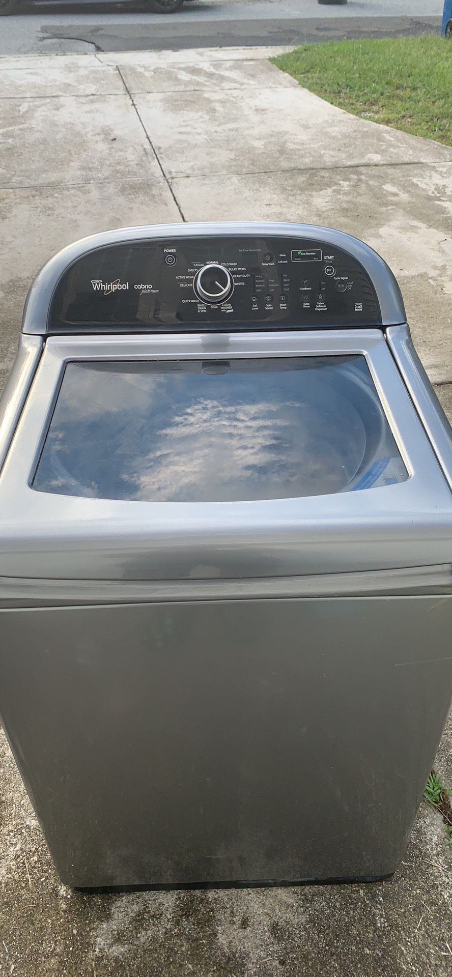 Whirlpool Cabrio platinum Washer And Dryer Set 