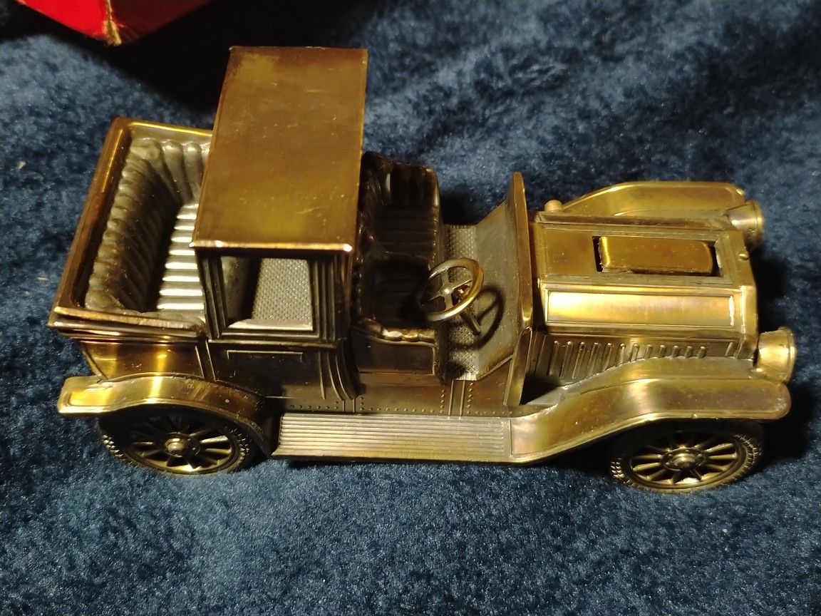 Vintage Table Lighter