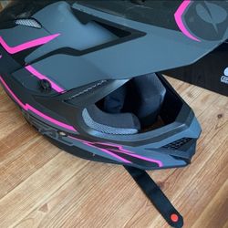 Size Medium Womens Oneal Helmet