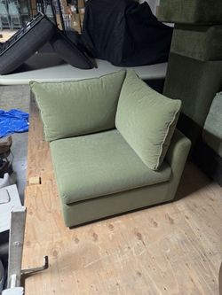Article Lenae 36" Right Arm Sofa Module (Eleos Green)