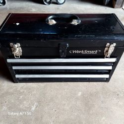 Work Smart Portable Chest 3 Drawer 20 Inch Tool Box.