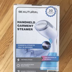 Hand Held Garment Streamer