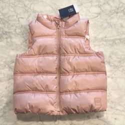 Gap.         Toddler Girls  Pink Vest. 