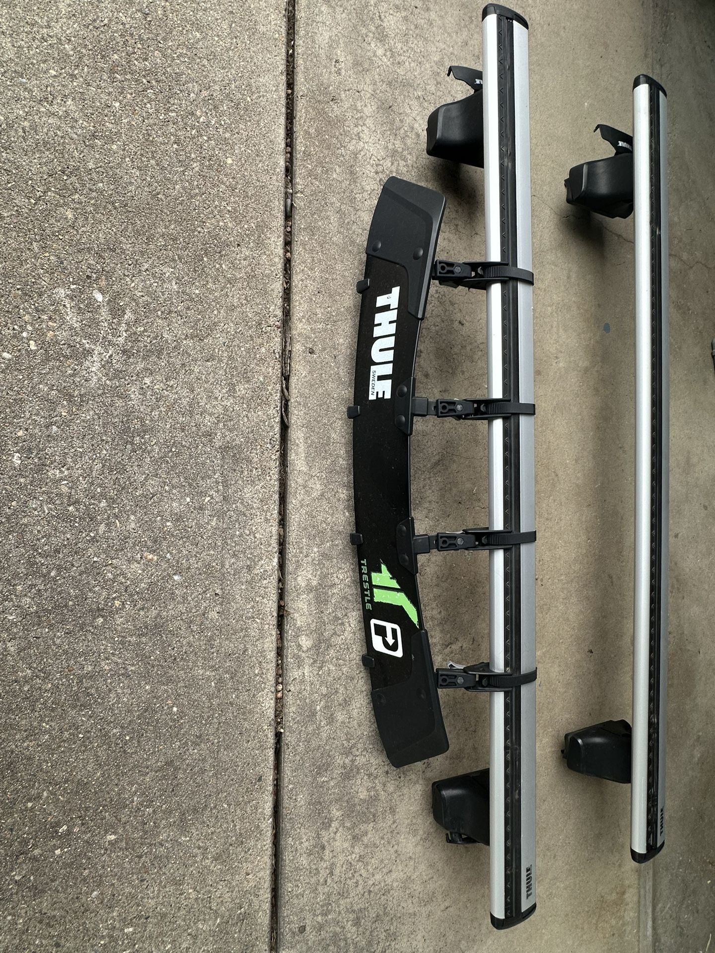 Thule Crossbar