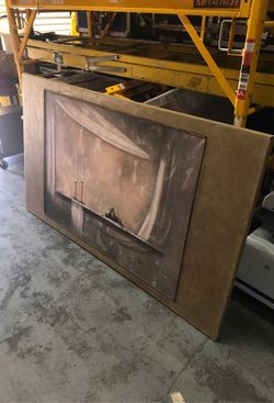 Large painting art from rooms to go