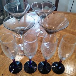 Bundle of vintage wine glasses (8) Pls read description