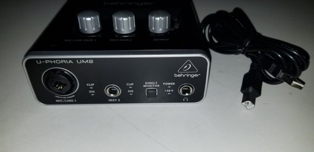 Behringer U-PHORIA UM2