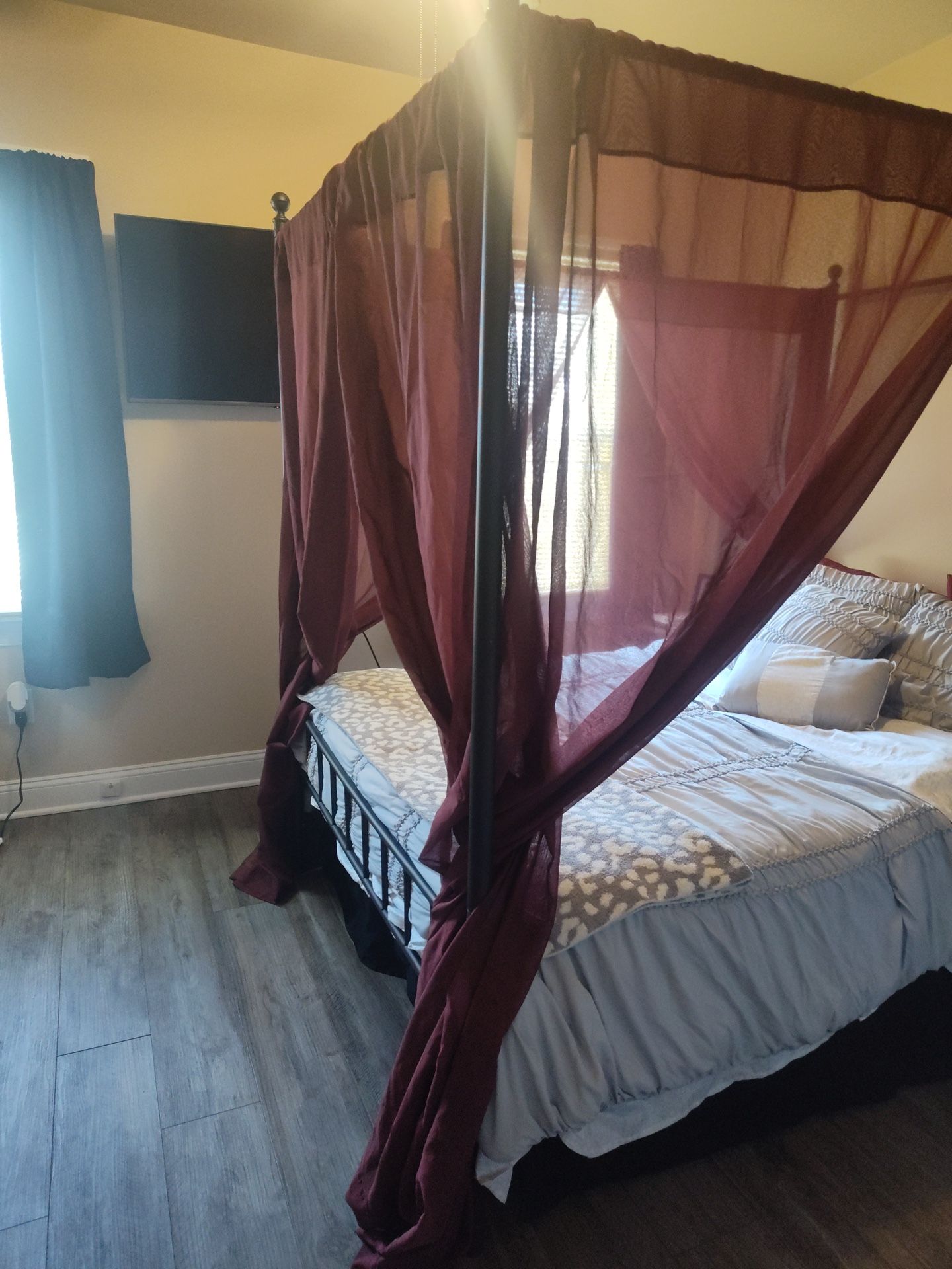 Canopy Bed