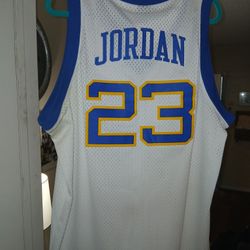 Michael Jordan Laney Jersey 1980