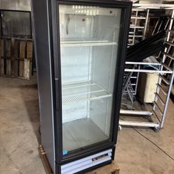 True Refrigerator (True Fridge)