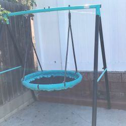 Saucer Swing Set 