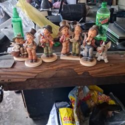 Vintage Hummel  Collectibles 