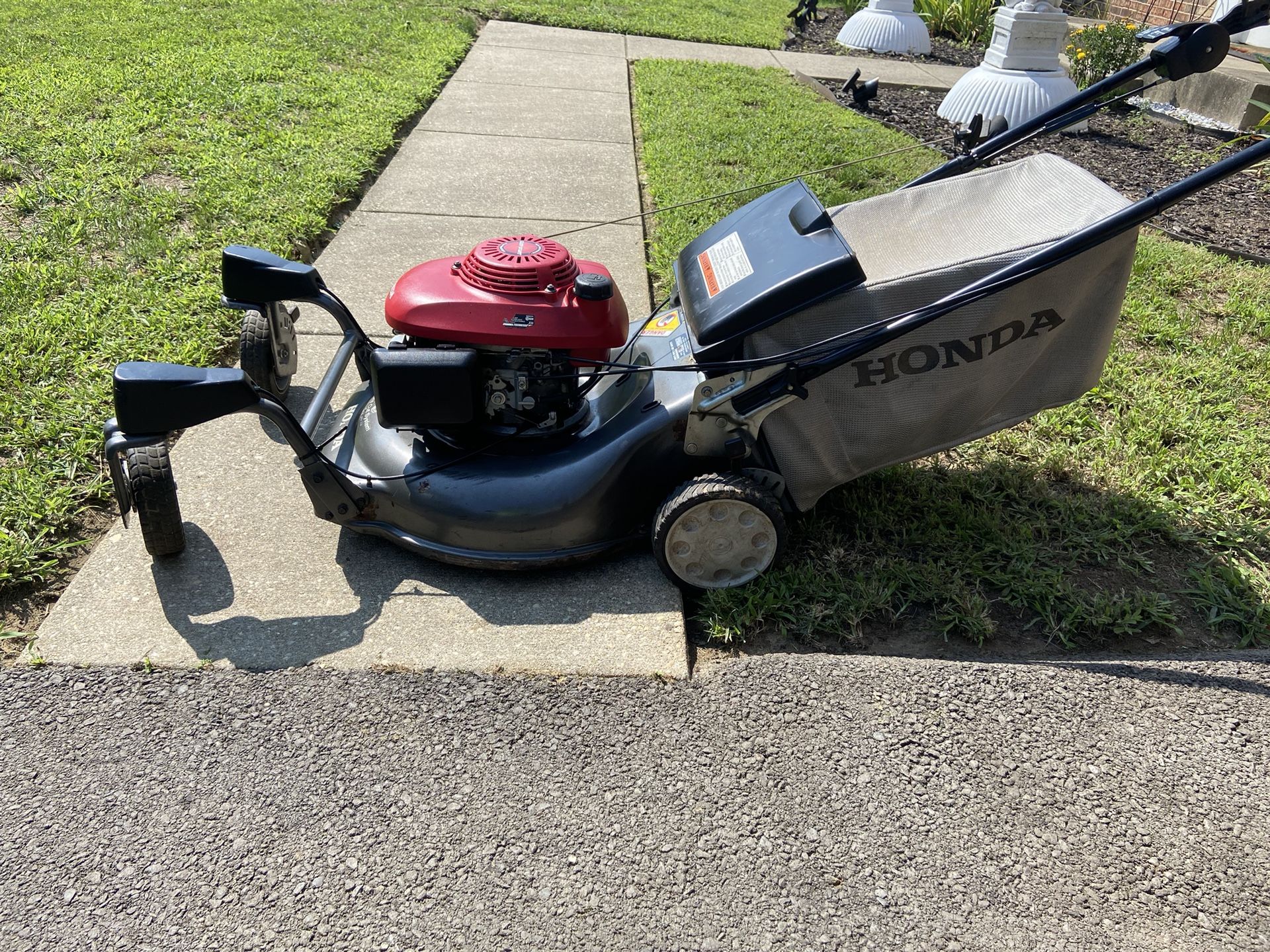 Honda Push Mower Bagger