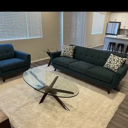 *Free Delivery* Rooms to Go Modern Couch Sofa 3 Seater Chair Set