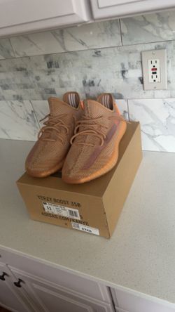 Yeezy 350 Boost Clay