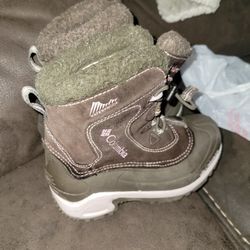 Columbia Girls Snow Boots Sz 13