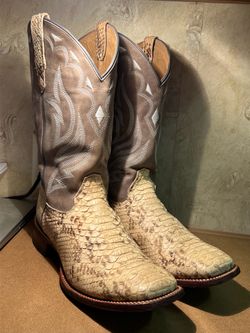 Cody James boots