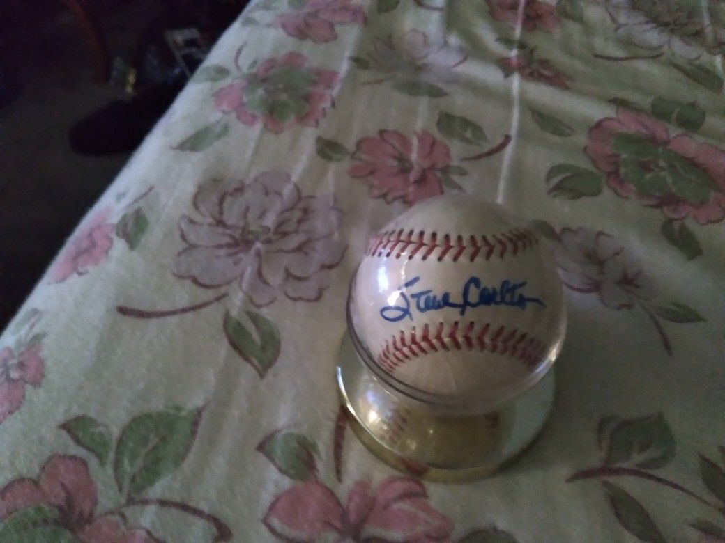 Autographed Phillies Steve Carlton 1980 Baseball