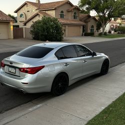2015 Infiniti Q50