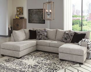 2-PIECE SECTIONAL WITH CHAISE 