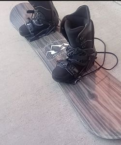 Symbolic snow board like new