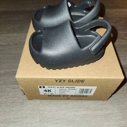 Yeezy Slide Infant Onyx