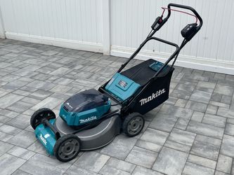 Makita XML08Z 36V (18V X2) LXT® Brushless 21" Self-Propelled Commercial Lawn Mower