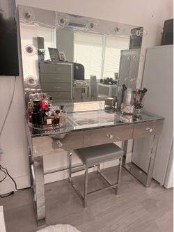 Vanity