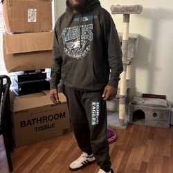 Eagles Sweatsuits And hoodies