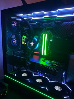 AMD 9950x3D CPU/NVIDIA GEFORCE RTX 5090 GAMING TRIO OC 32GB GDDR7 GPU