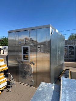 Walk-In Cooler and Freezer Combo Box